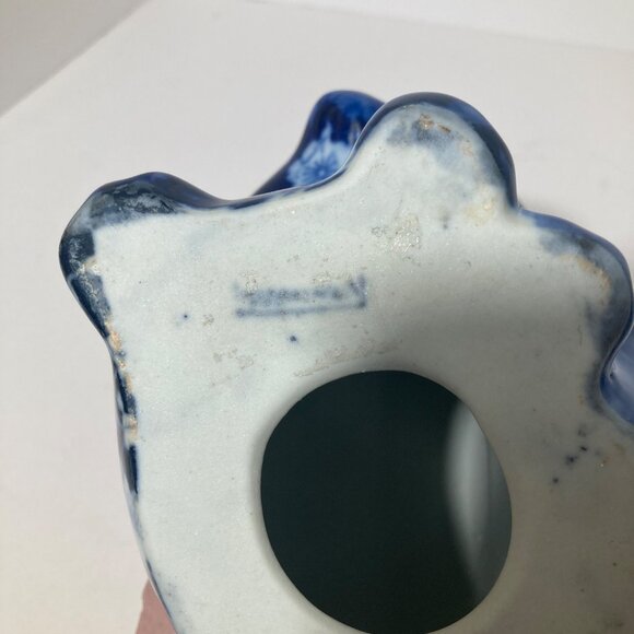 Vintage Porcelain Ceramic Blue Floral Cat‎ 6 x 6.75" Signed - Picture 8 of 8